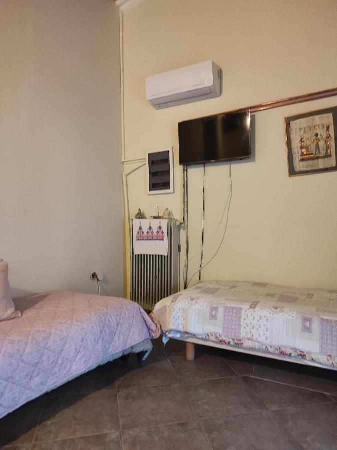 Near Airportand Metropolitan Penelopi Cozy Home Artemida  Ngoại thất bức ảnh